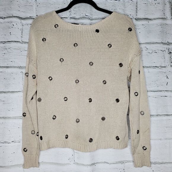 Greylin Anthropoligie Beige Long Sleeve Metal Eyelet Sweater Size Small - Picture 2 of 10